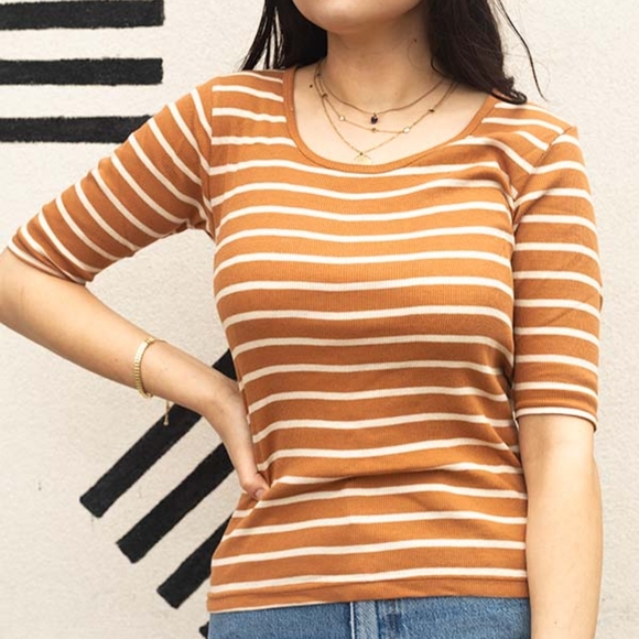 Brixton Tennessee Scoop Neck Tee - Lion - Picture 2 of 3